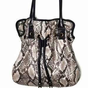 Stylish Snake Print Shoulder Bag with Black Accents